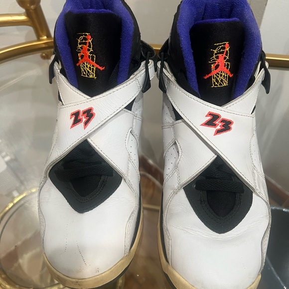 Nike Air Jordan 8 Retro Three Peat Size 5Y in perfect condition